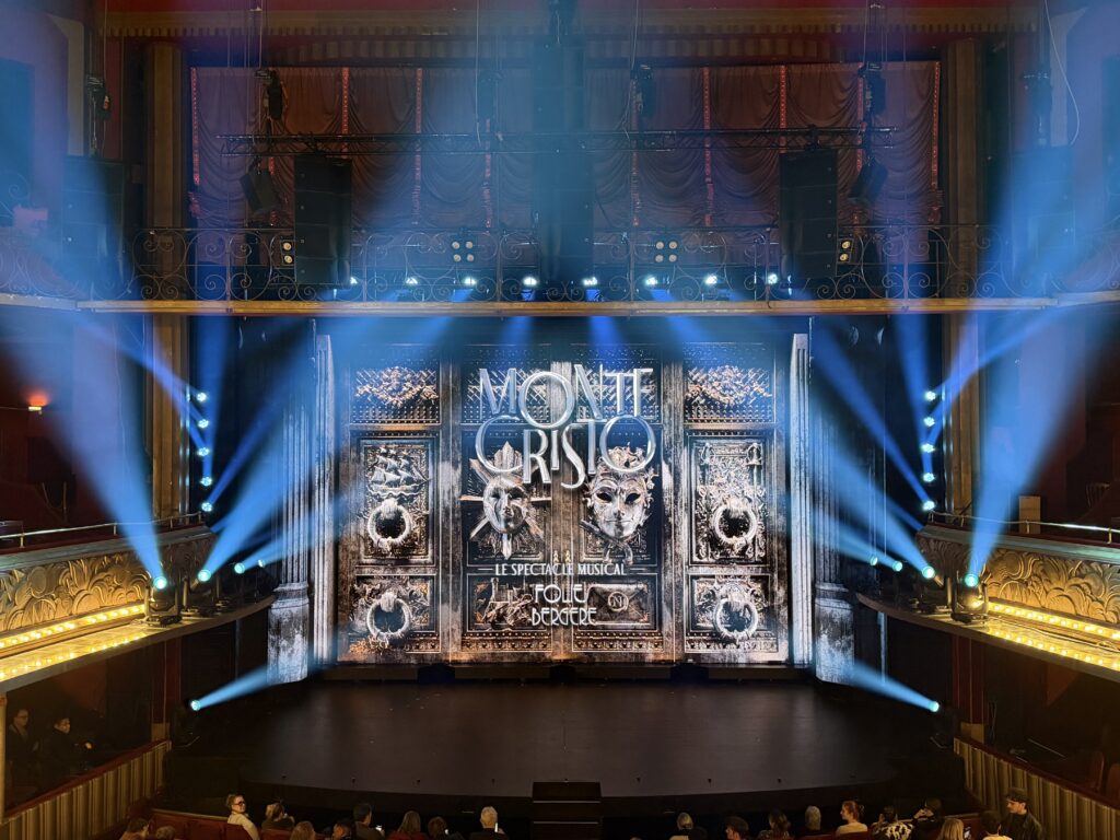 "MONTE-CRISTO" aux Folies Bergère - AMBIVALENT©